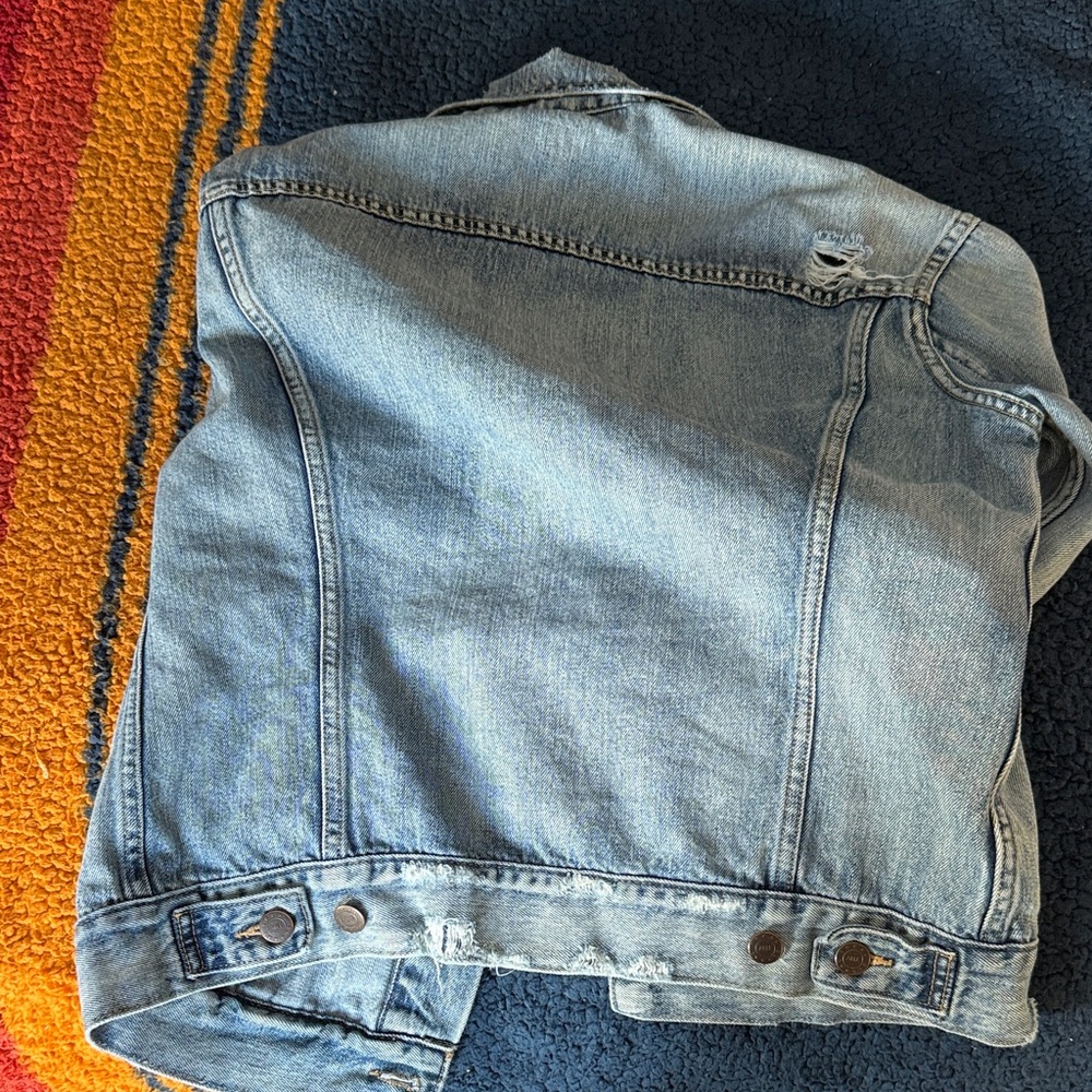 Able Blue Jean distressed denim Jacket - Picture 10 of 10
